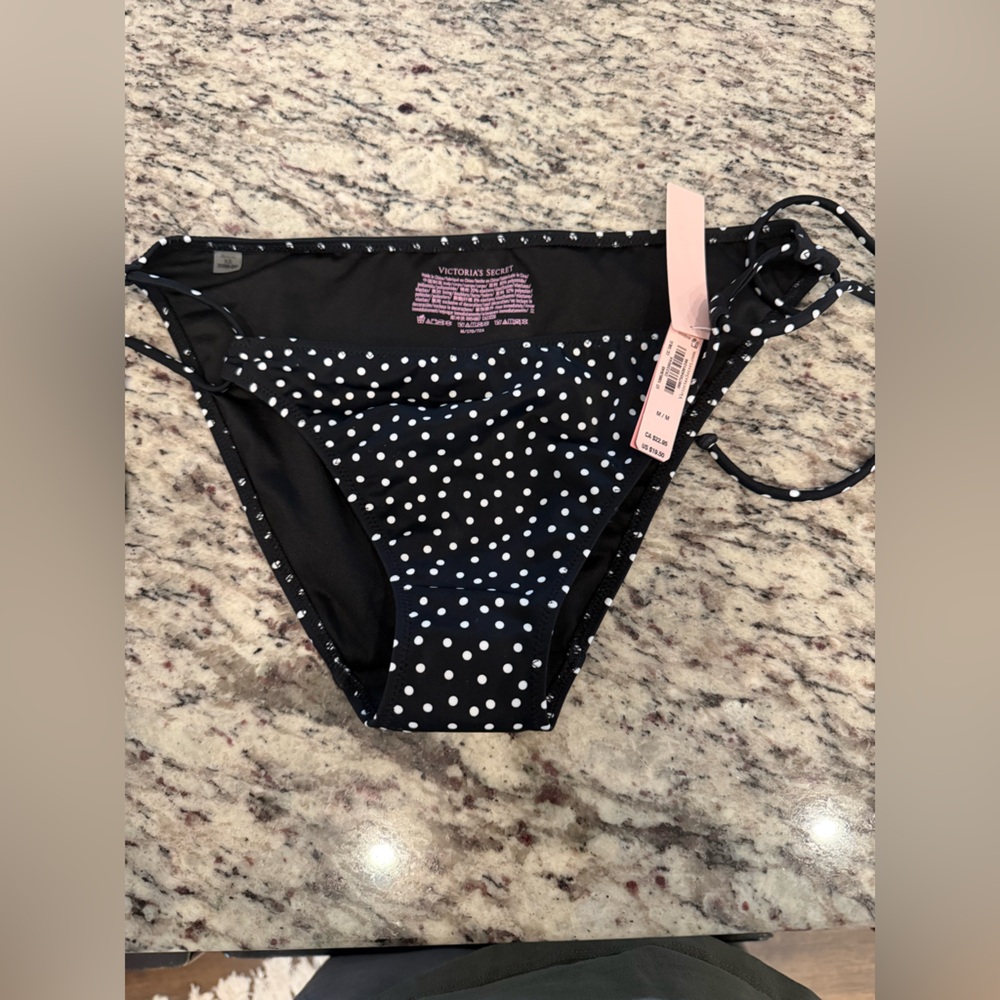 NWT VICTORIA SECRET BIKINI BOTTOM free with any bundle